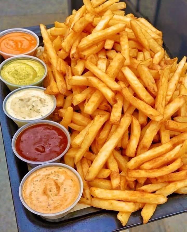 Perfect Crispy French Fries with Vinegar Soak